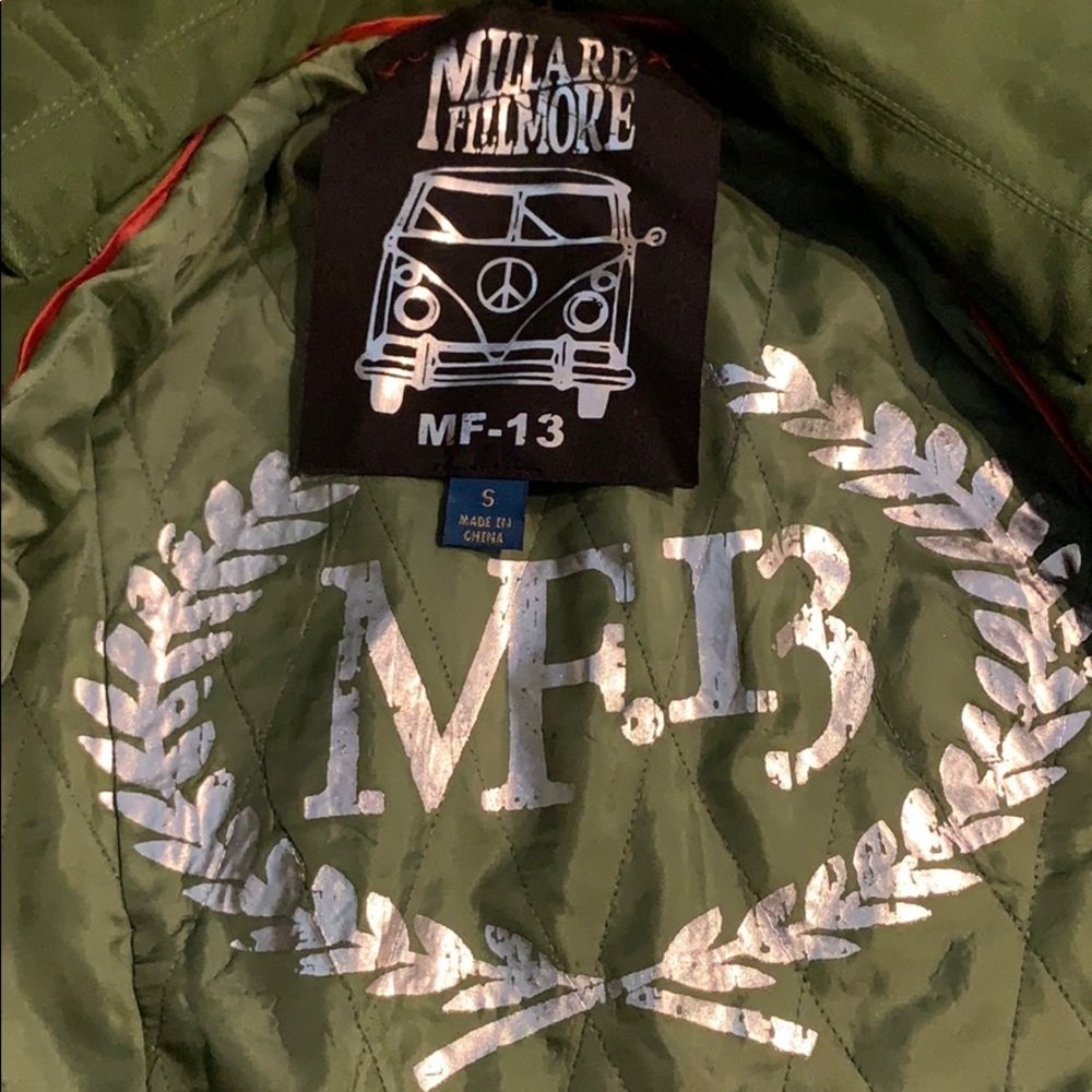 Jacket - Picture 4 of 5
